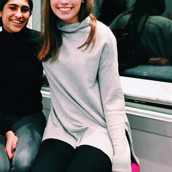 Comfy split hem gray turtleneck. - Picture 3 of 3